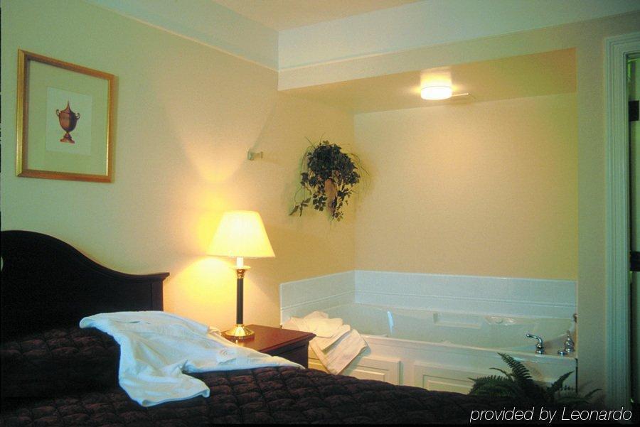 Imperial Swan Hotel And Suites Lakeland Habitación foto